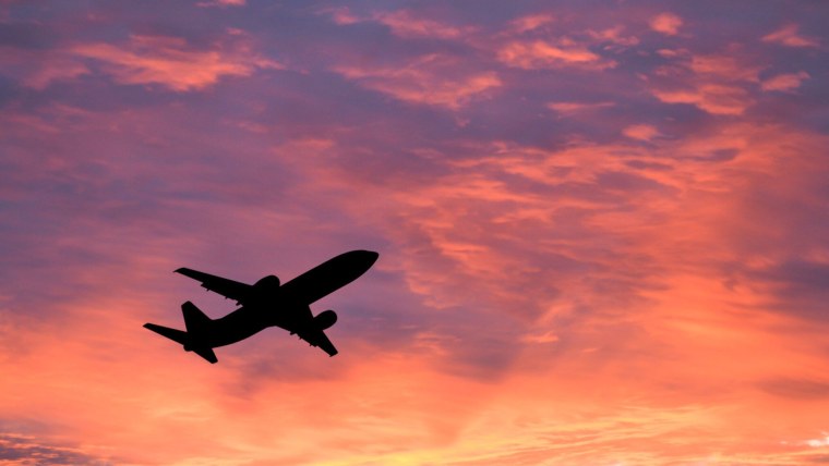 Самолет в небе Эстетика