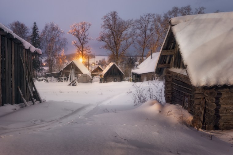 Заснеженная деревня