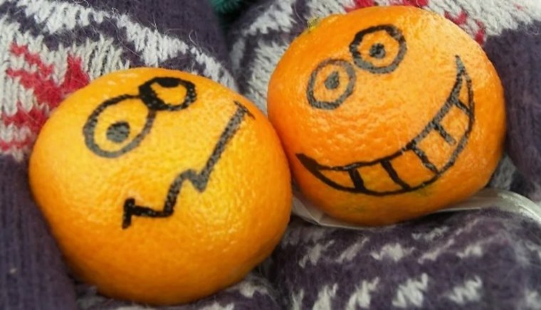 Смешной мандарин