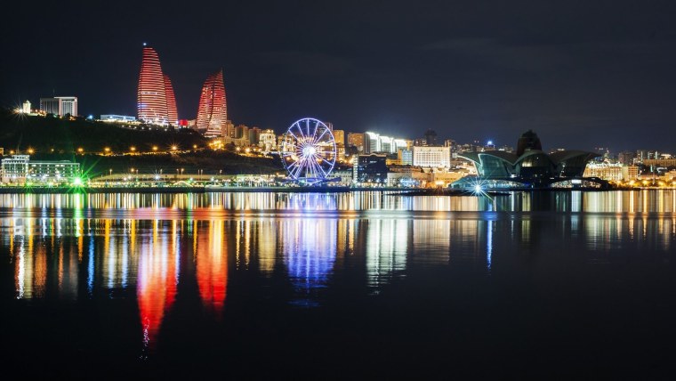 Ночной Баку бульвар