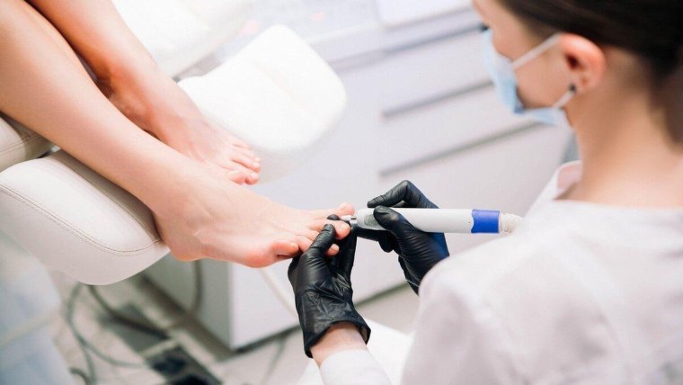 Мастер педикюра