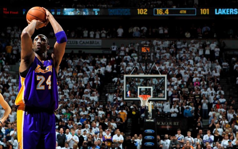 Леброн Джеймс данк