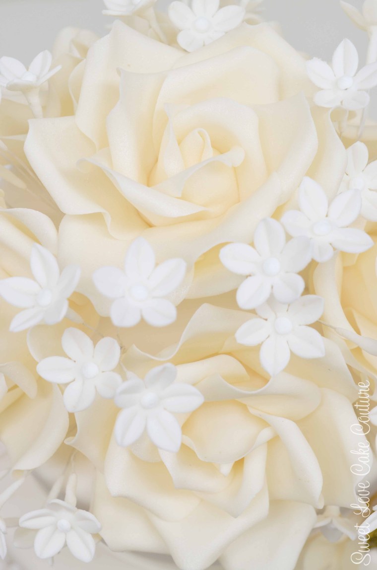 Нежно розовый