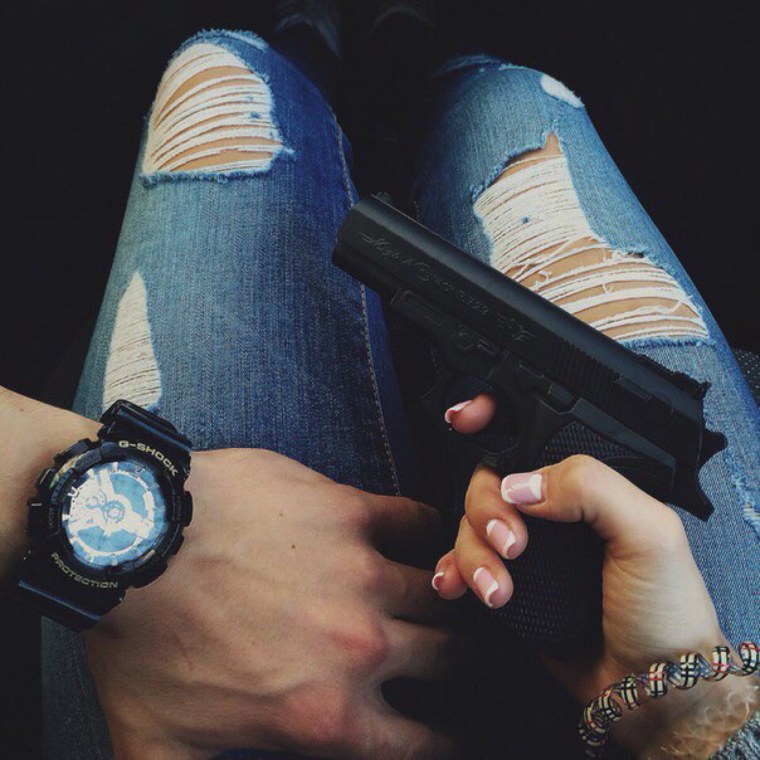 Крутая девушка