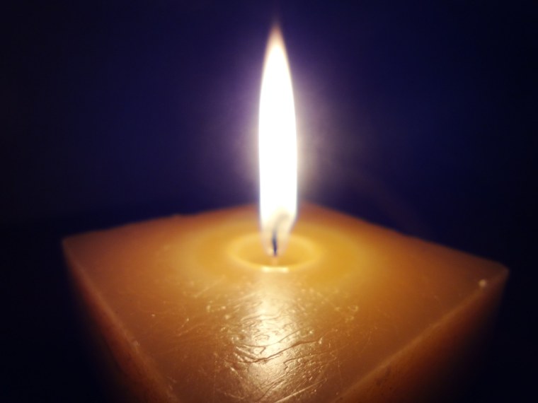 Траурная свеча