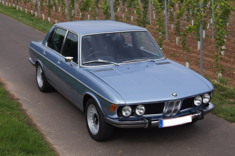 BMW 2500v SST