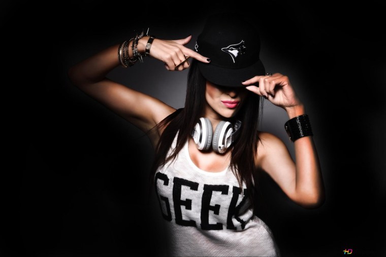 Аватарки для девушек дерзкие