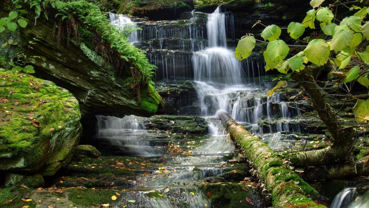 Красивые пейзажи с водопадами