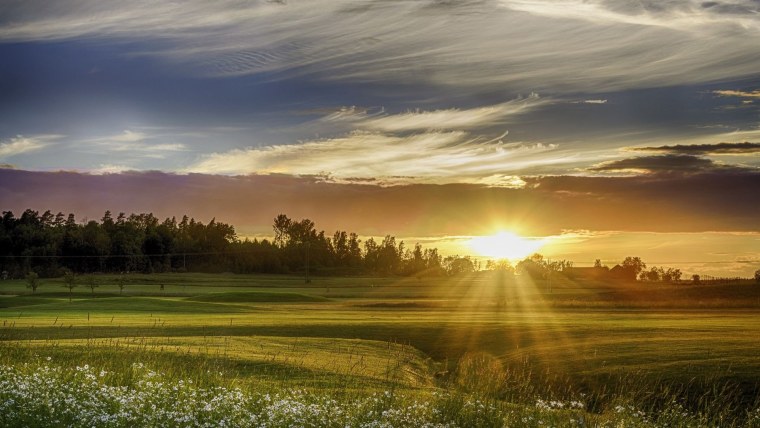 Красивый рассвет