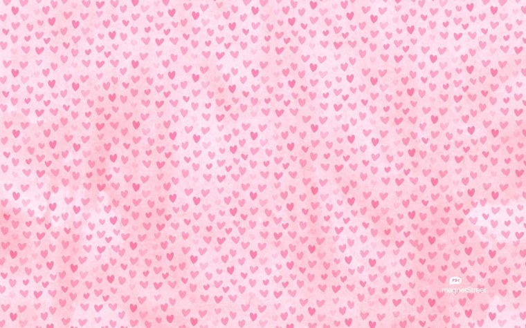 Розовый фон с сердечками