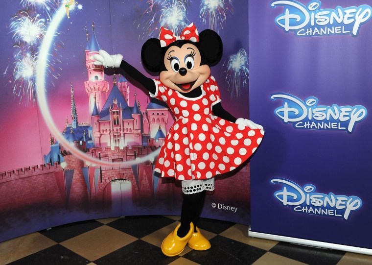 Дисней канал логотип