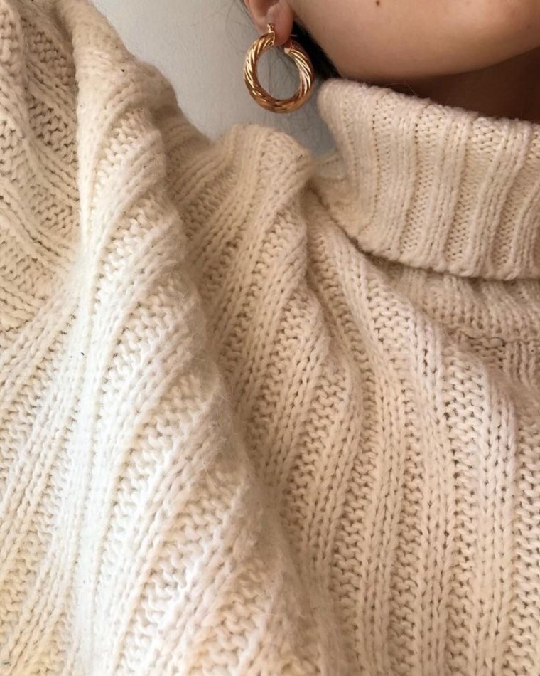 Бежевая Эстетика одежды на улице