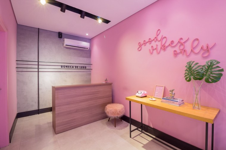 Комната для подростка девочки с подсветкой