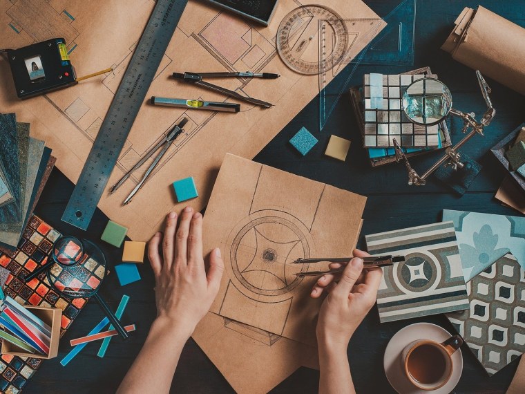 Квартира в неоновом стиле