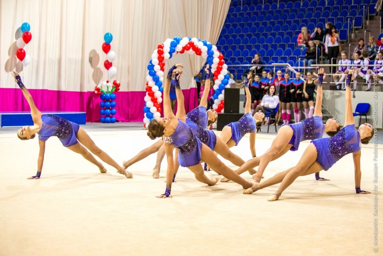 Евгения Канаева шпагат