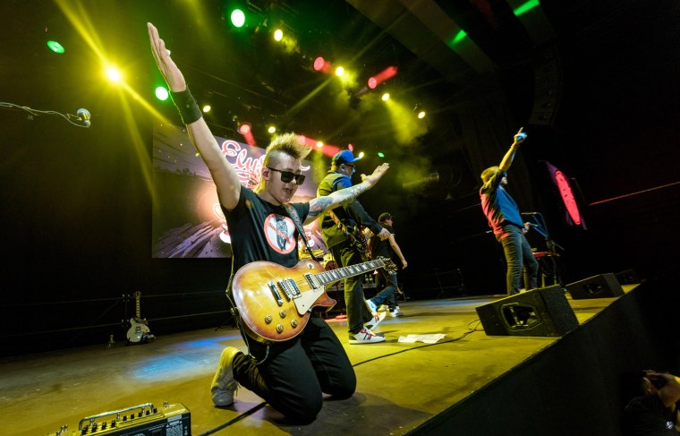 Элизиум группа 2022