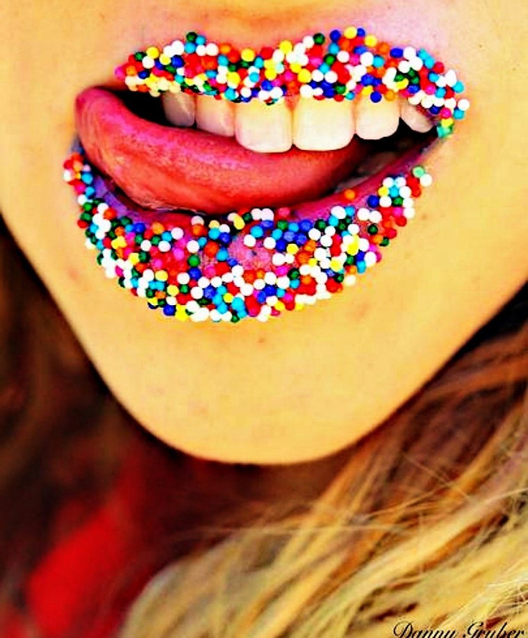 Яркие губки