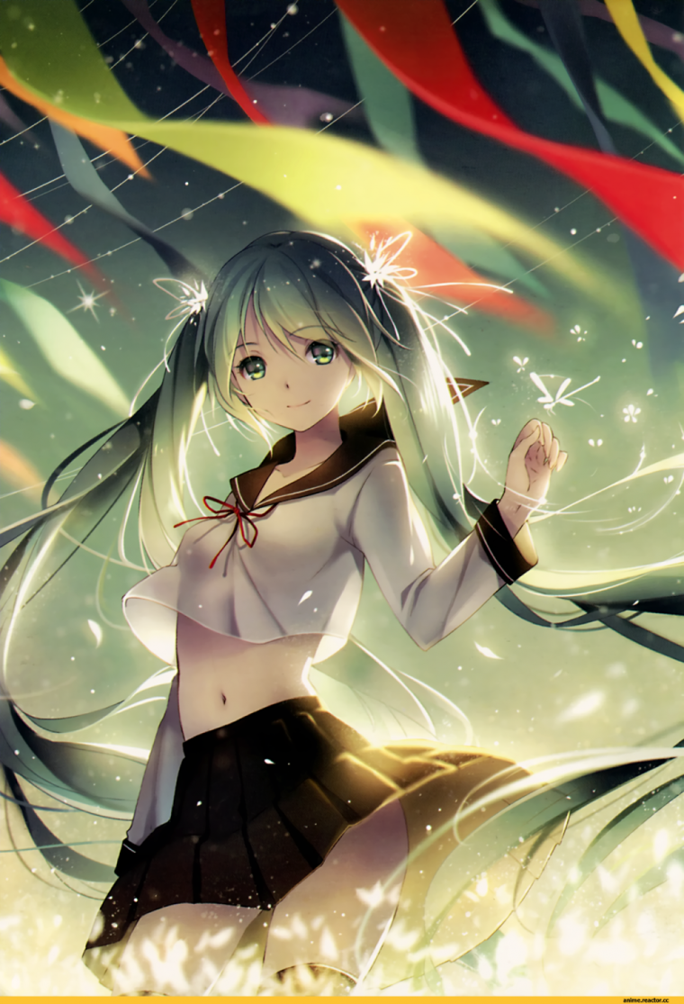 Хомура Акэми с пистолетом у Виска