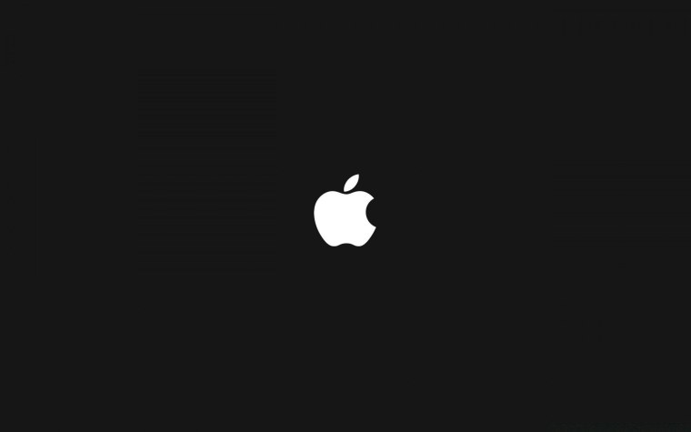 Apple на черном фоне