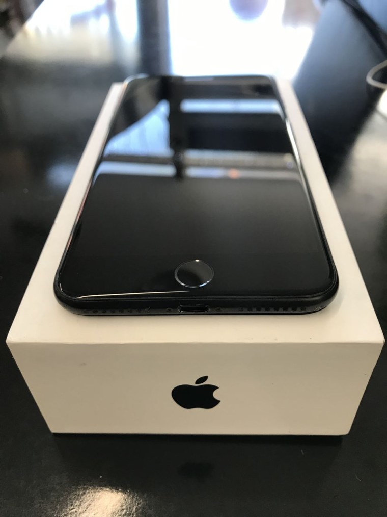 Iphone 7 черный коробка