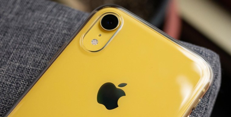 Iphone XR Yellow