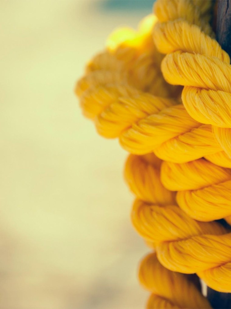 Желтые обои на айфон для подростков