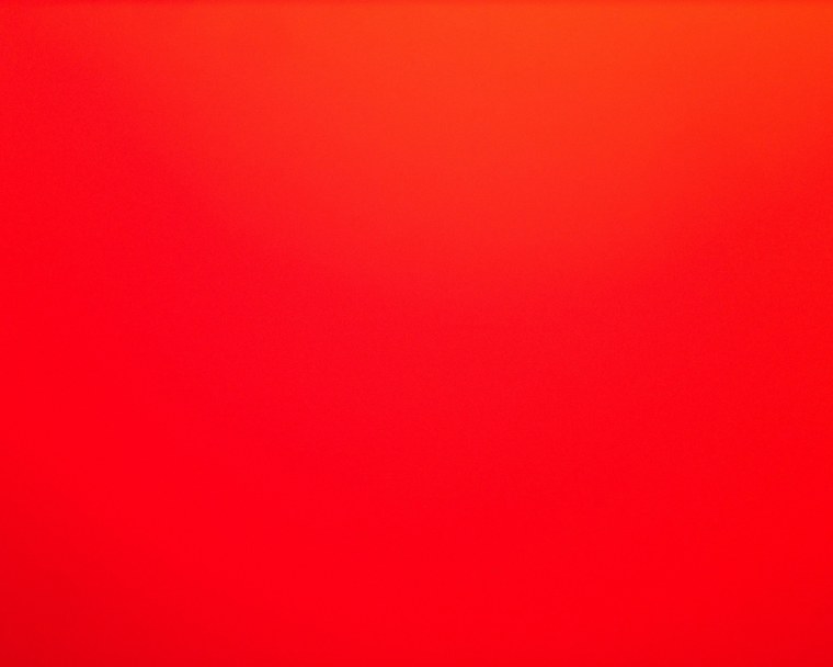 Красный фон для товара