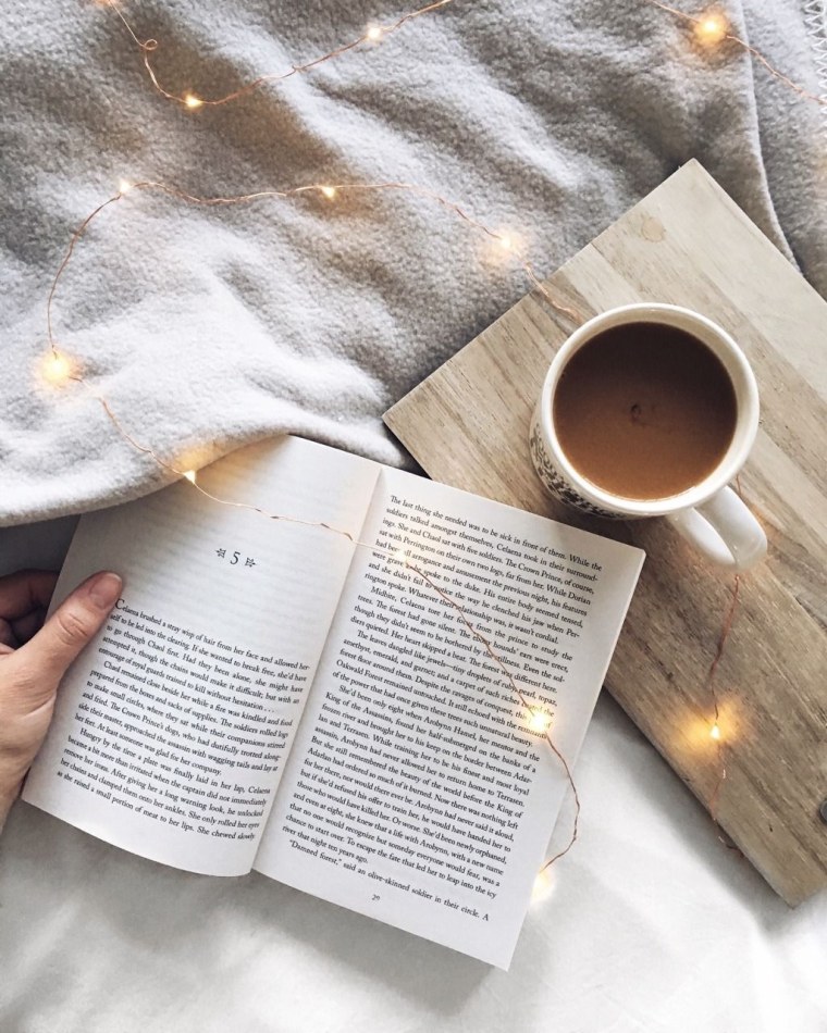 Красивые раскладки с книгами