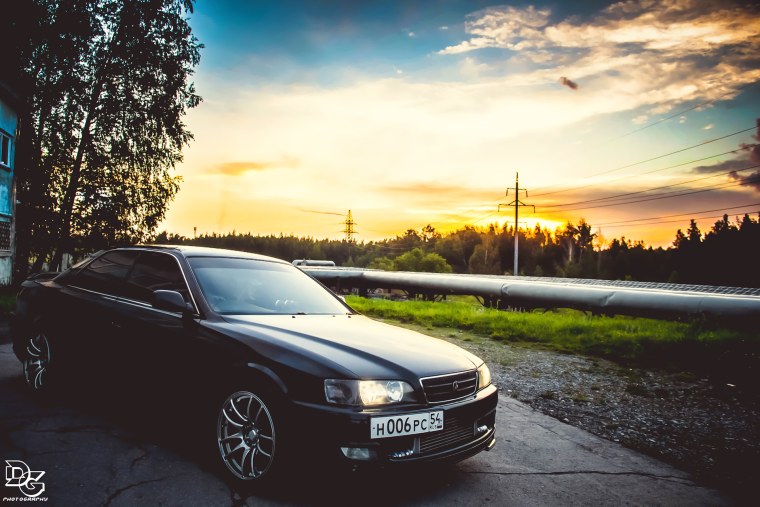 Toyota Chaser Sunset