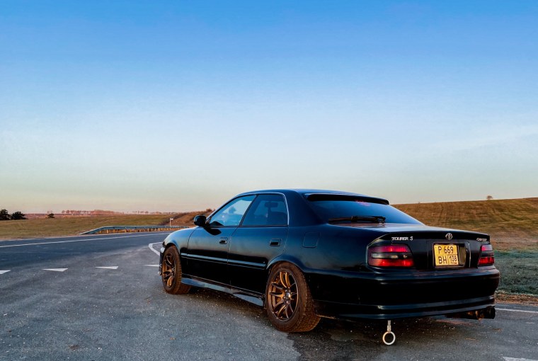 Тойота Чайзер Турер s