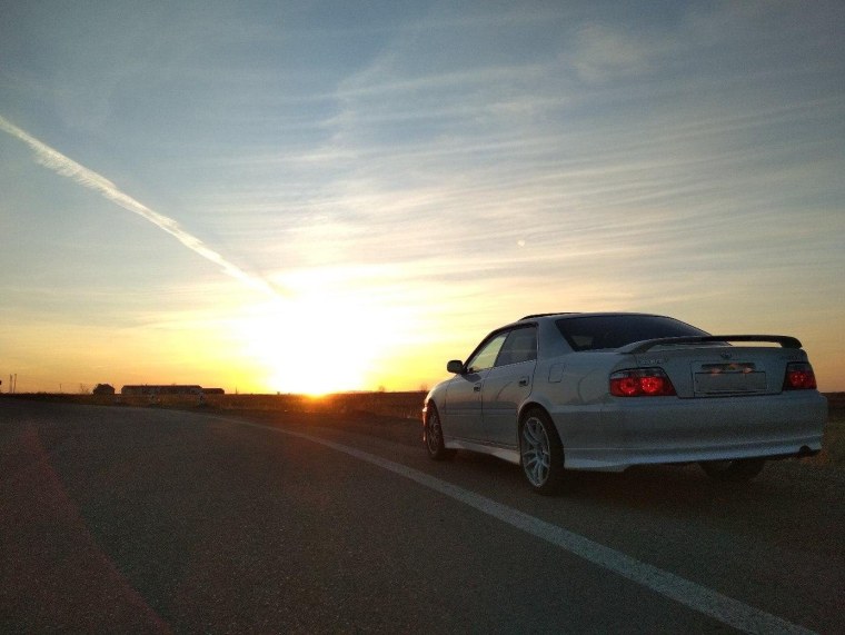 Toyota Chaser 100 закат