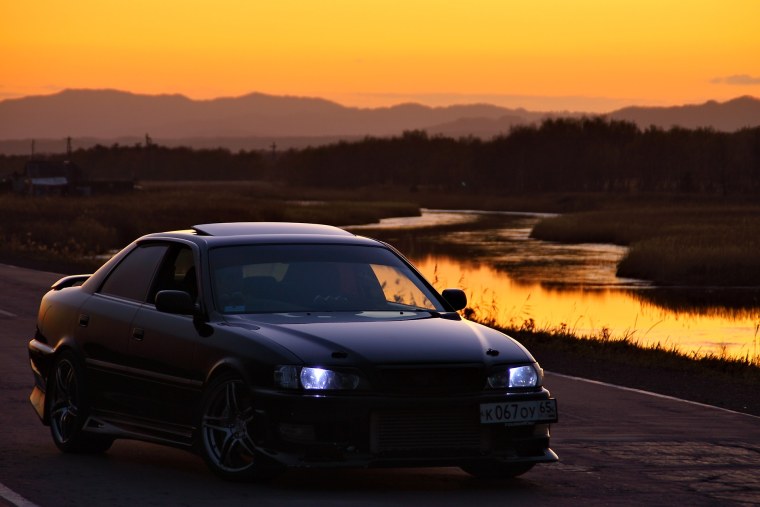 Toyota Chaser 100 закат