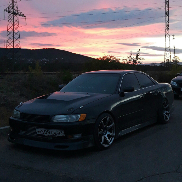 Тойота Марк 2 черная