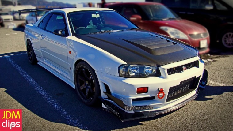 Nissan Skyline gt-r r34 v-spec II