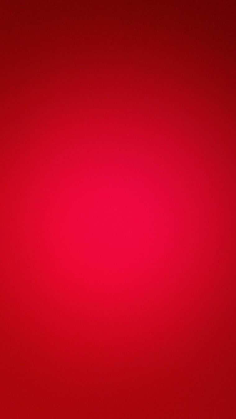 Темно бордовый