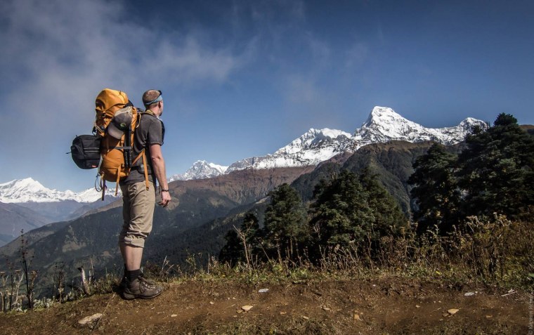 Туризм и путешествия