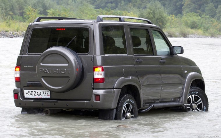 УАЗ Патриот 2013