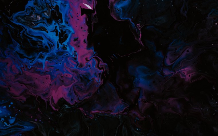 Краски на темном фоне