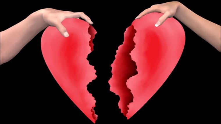 Две половинки яблока