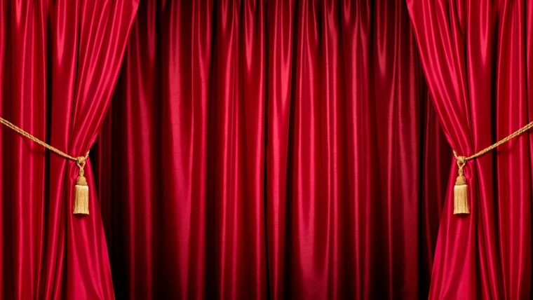Театральный занавес