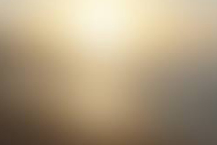 Светло оранжевый фон