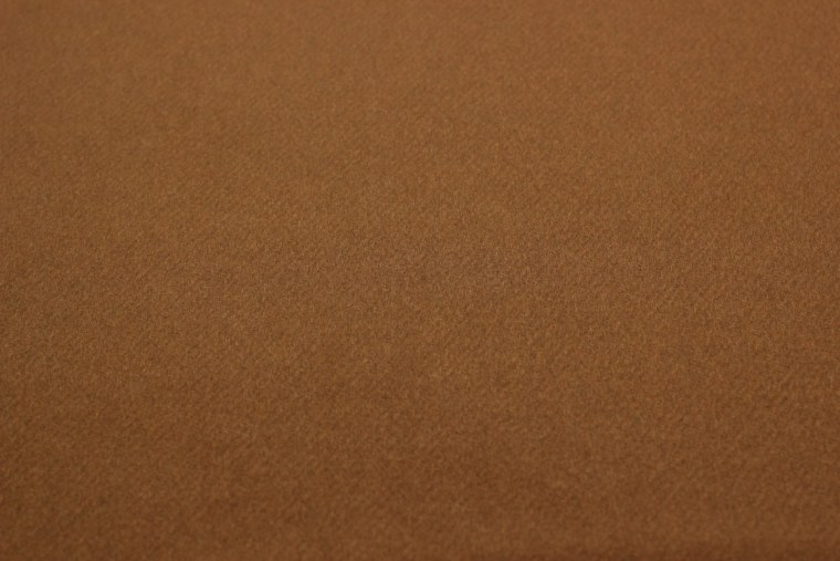 Молочно коричневый цвет