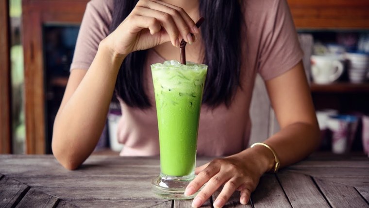 Коктейль шприц Апероль классический