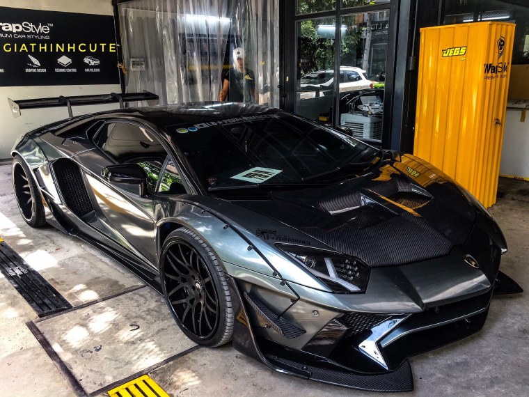 Ламборгини авентадор Либерти волк