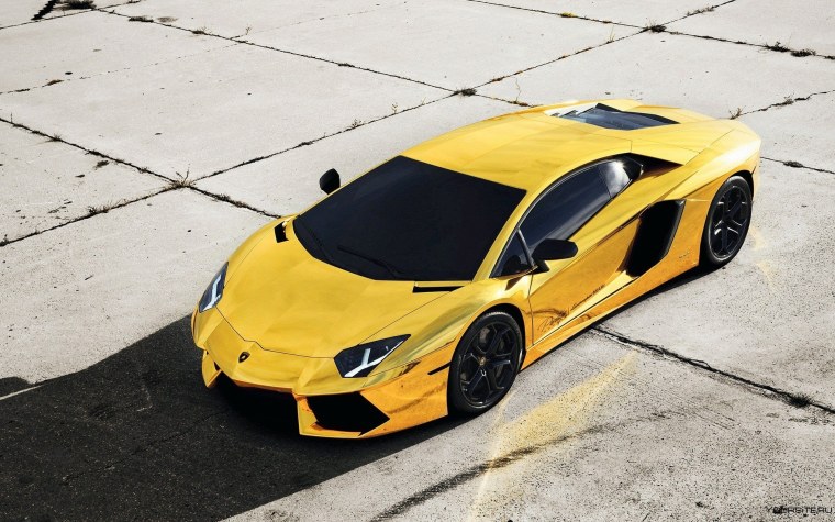 Lamborghini Aventador спорткар