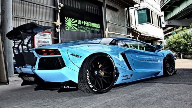 Ламборджини Liberty walk