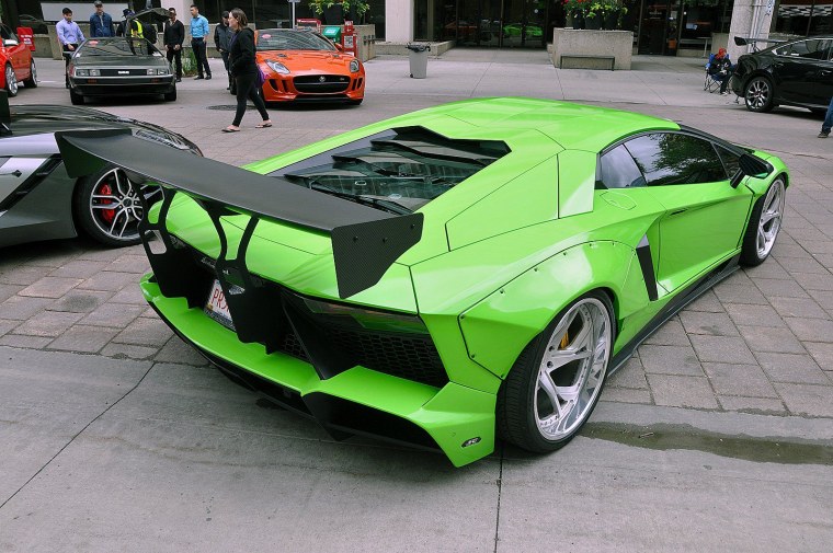 Ламборджини тюнинговая