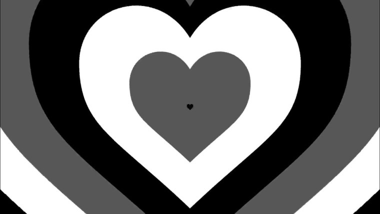 Сердечко на черном фоне