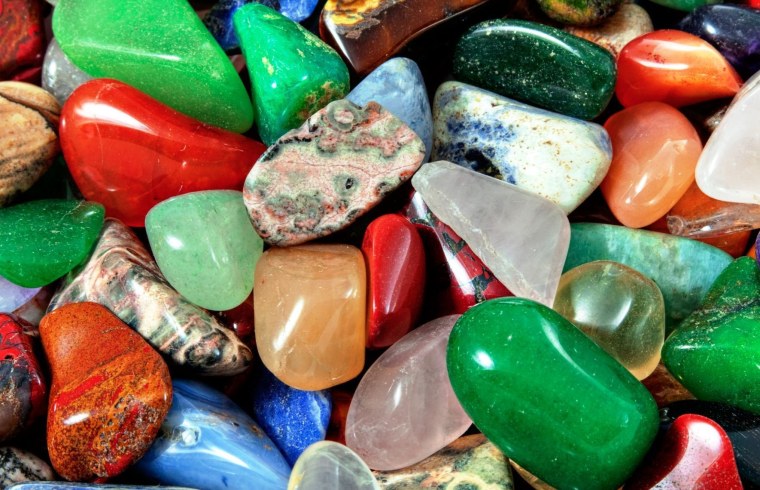 Цветные камушки