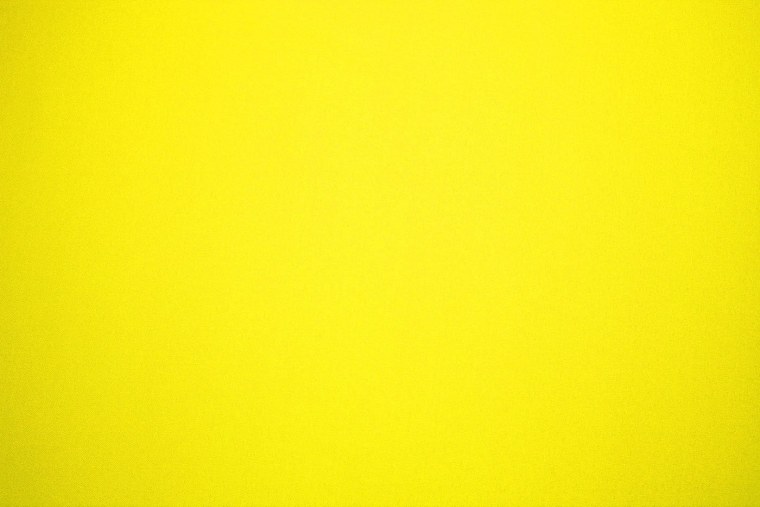 Желтый лист бумаги